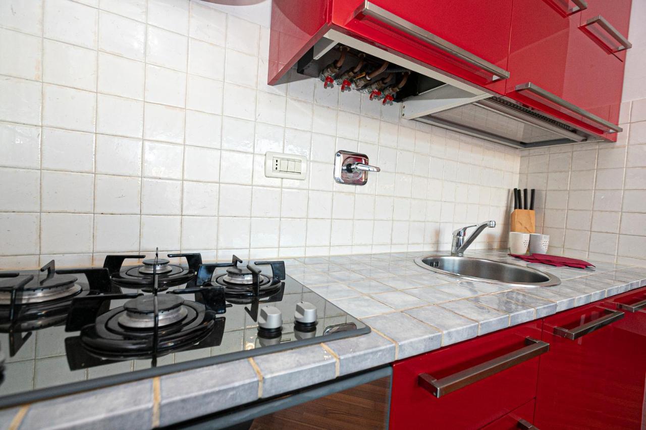 Apartamento Real Italian Estate - Red Coral Génova Exterior foto