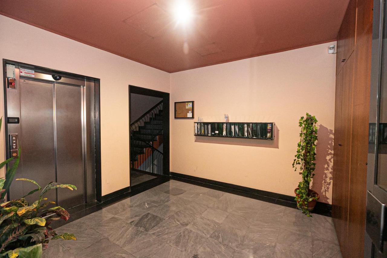 Apartamento Real Italian Estate - Red Coral Génova Exterior foto